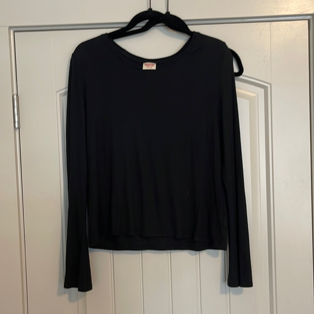 XL stretch ribbed long sleeve with flare sleeves